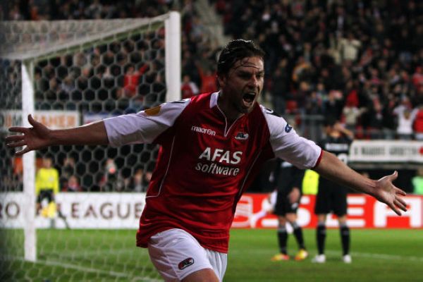 伊涅斯塔和 伊涅斯塔和